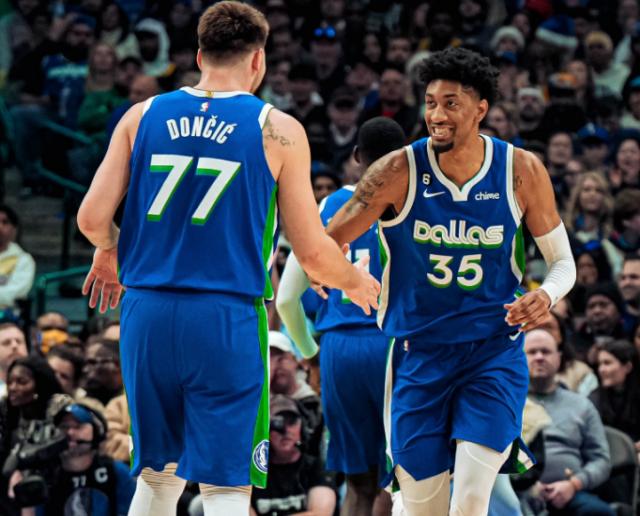 vip 注册地址-独行侠单节狂炫51分！詹姆斯空砍38分败走圣诞夜