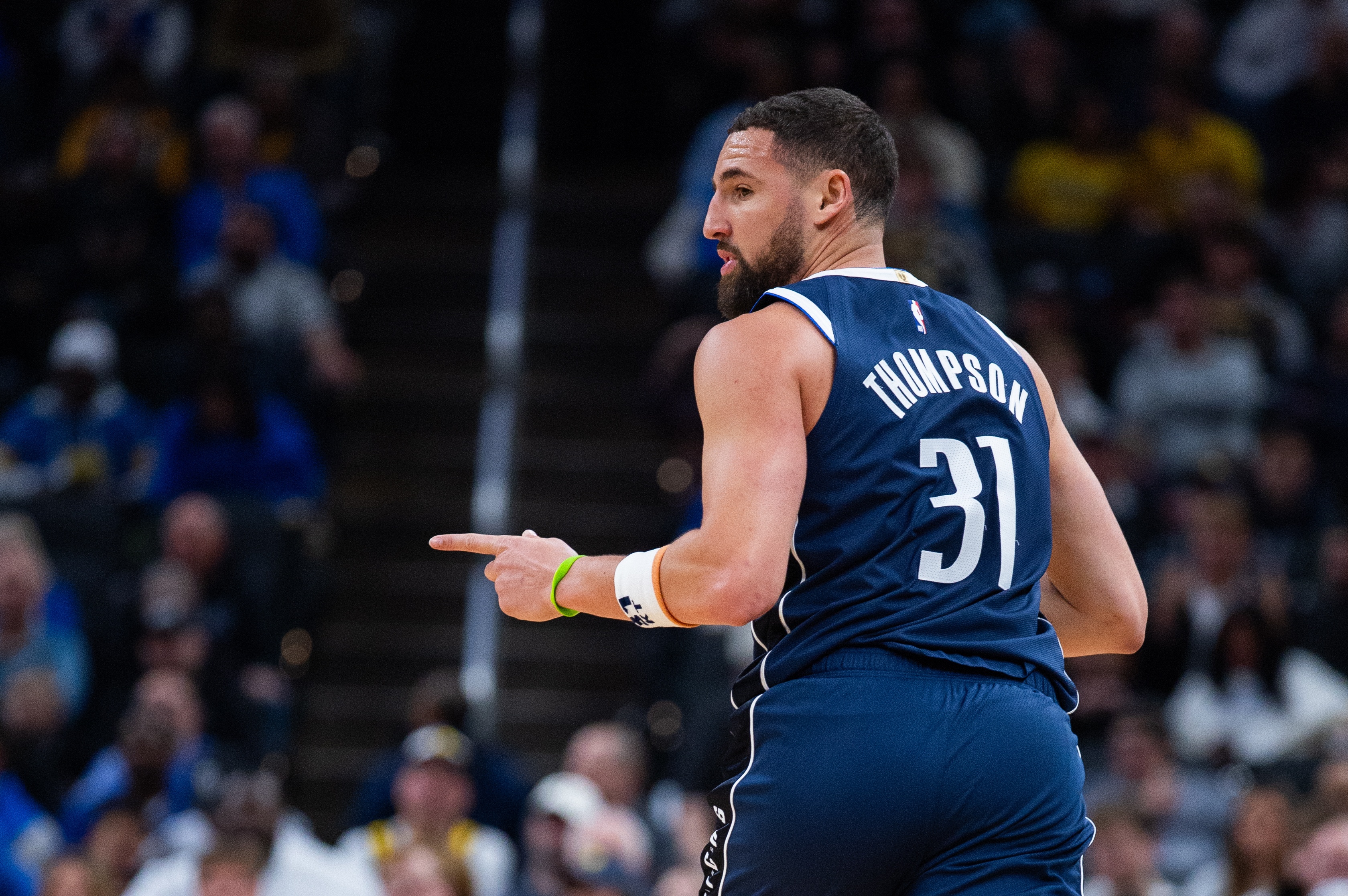 登录入口-独行侠客战黄蜂 克莱&amp;弗拉格小概率出战 马丁&amp;华盛顿大概率打