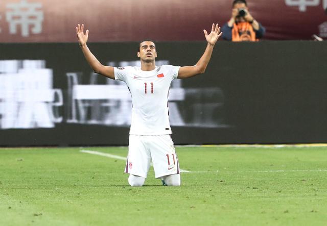 vip 注册地址-阿兰自曝进球后激动难眠 王燊超：在哪踢都要取胜